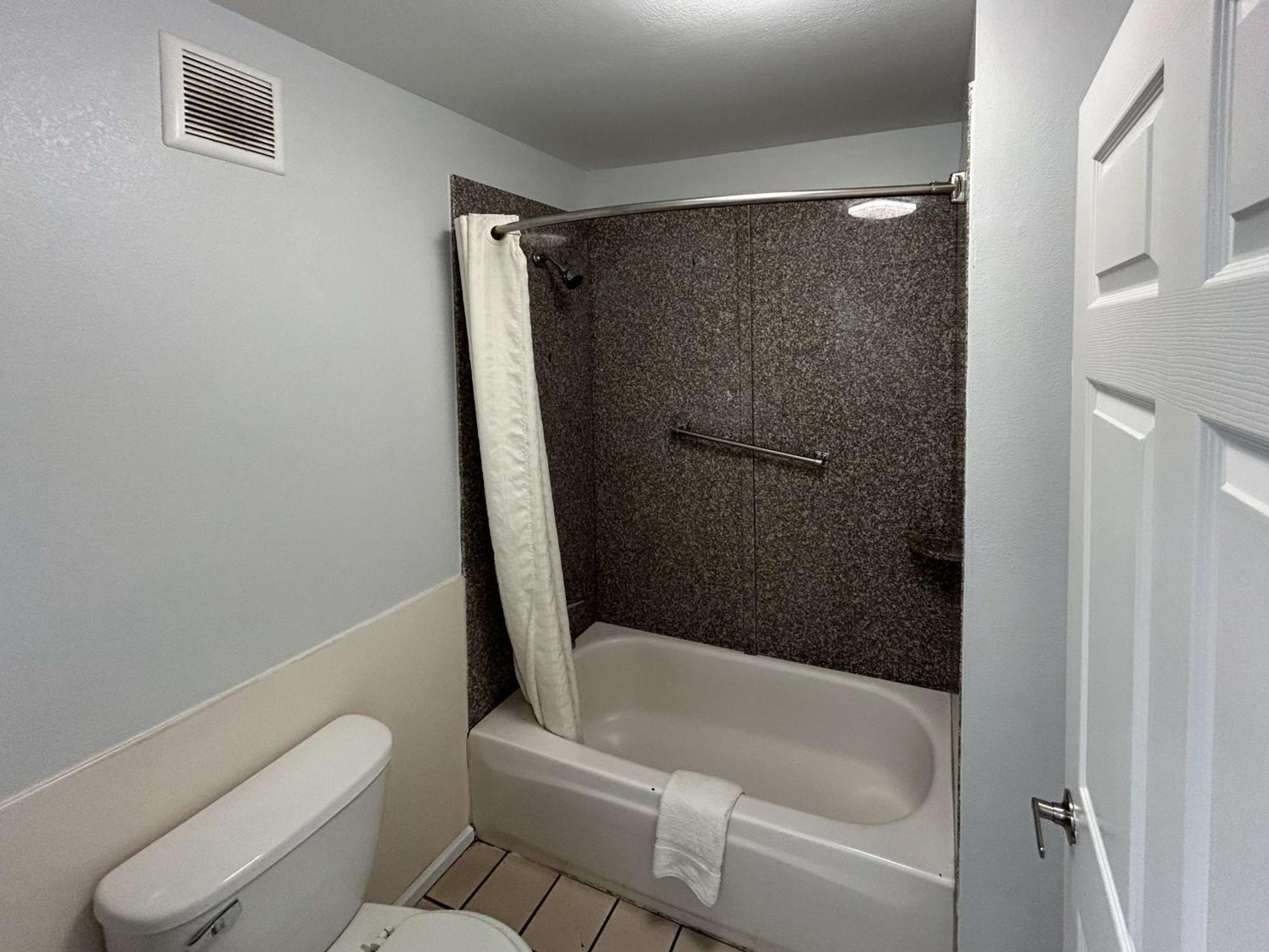 OYO Hotel Denham Springs I-12 Eksteriør billede